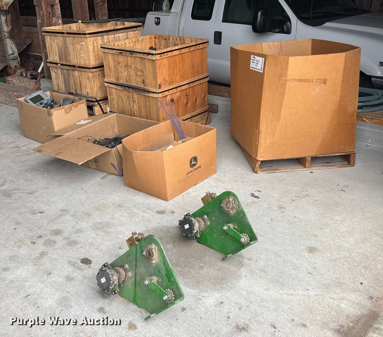 John Deere 1790 planter parts - EE4039