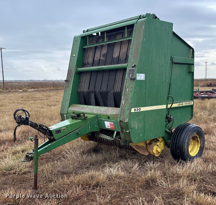 John Deere 530 Hay baler - EF6092