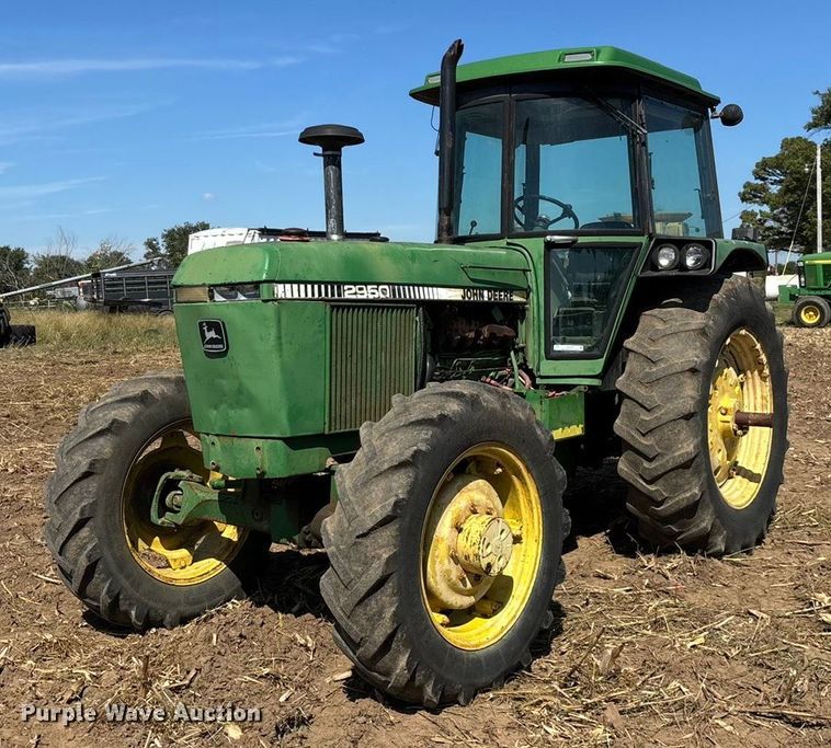 John Deere 2950 MFWD tractor - EN5659