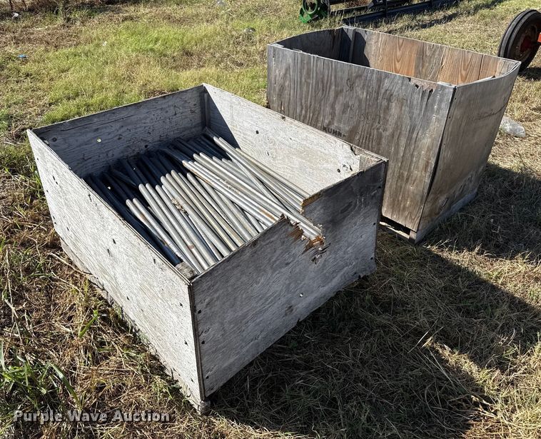 47"L pipe panel uprights - EP0730