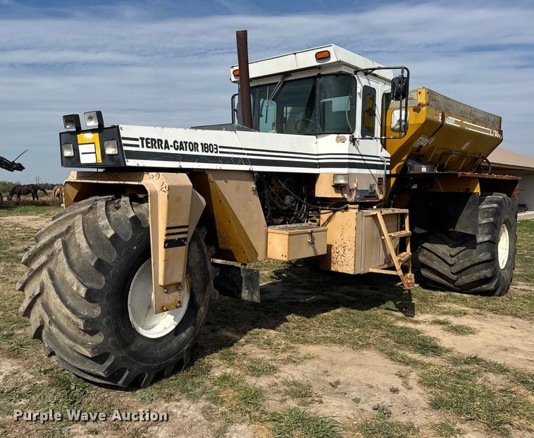 Ag Chem Terra Gator 1803 spreader - ER0193