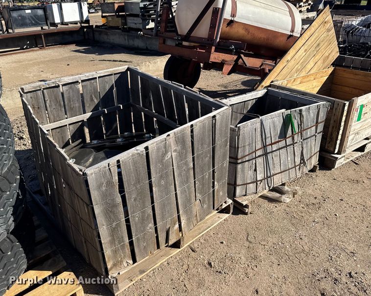 Approximately (204) 4mm 15" disc blades - EU6188