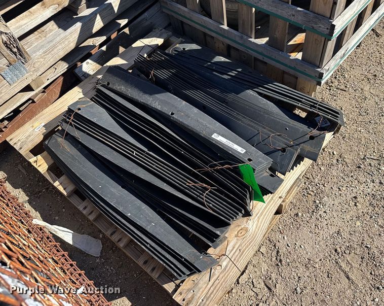 (48) 3/8" x 4" x 36" chopper blades - EU6193