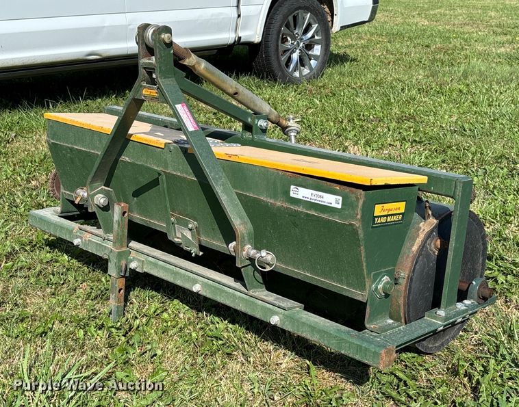 Ferguson Yard Maker overseeder - EV3084