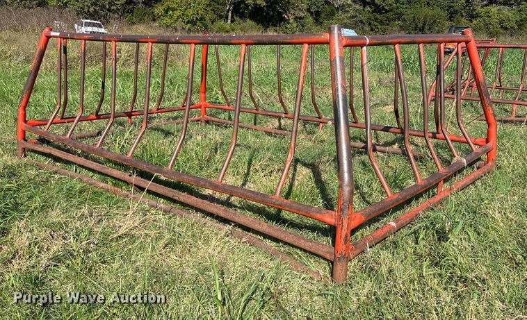 Hay bale feeder - EV3091