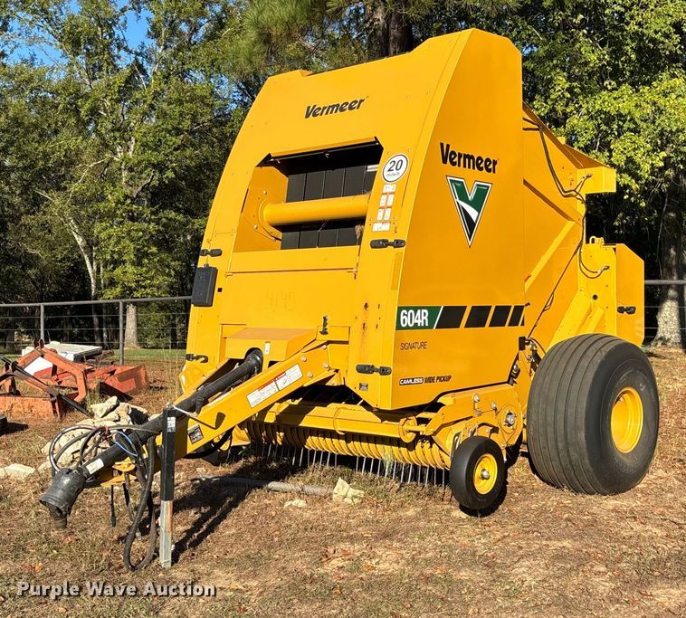 2020 Vermeer 604R round baler - EV3179