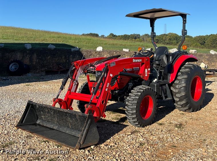 Branson 5835R MFWD tractor - EV3190