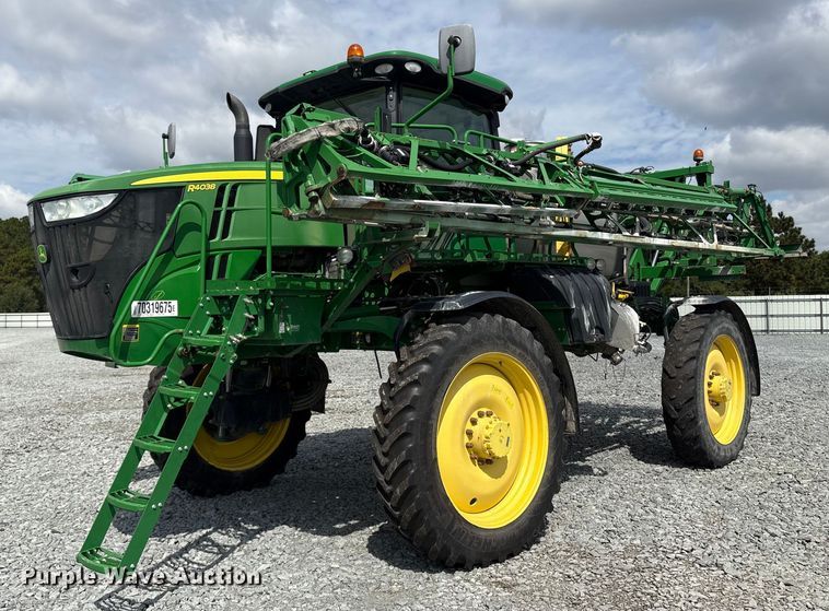 2018 John Deere R4038 sprayer - YA1165