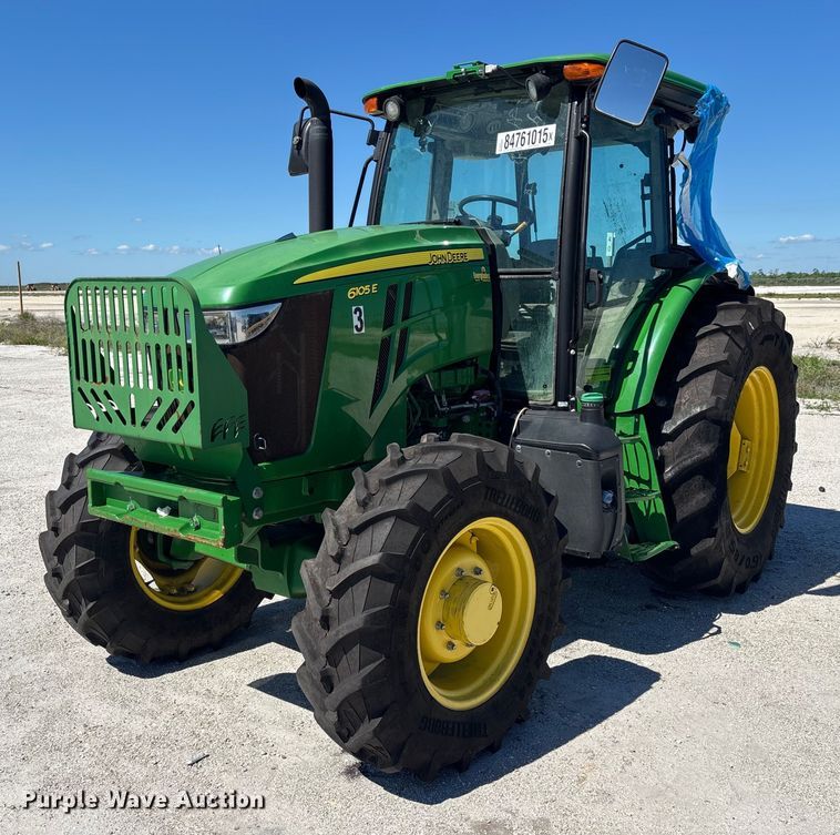 2022 John Deere 6105E MFWD tractor - YA1287