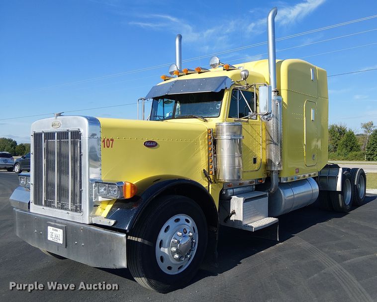 1998 Peterbilt 379 semi truck - DJ7857