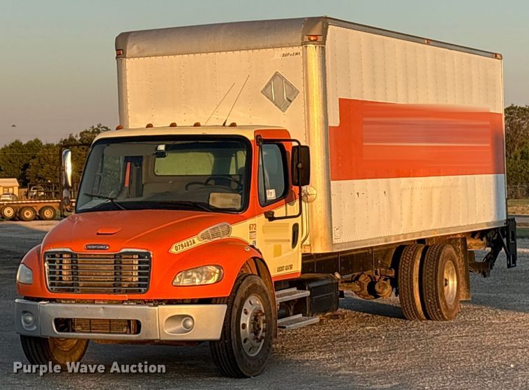 2007 Freightliner Business Class M2 box truck - EA7581