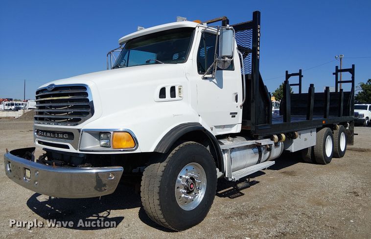 2007 Sterling L9500 Series flatbed truck - NU9767