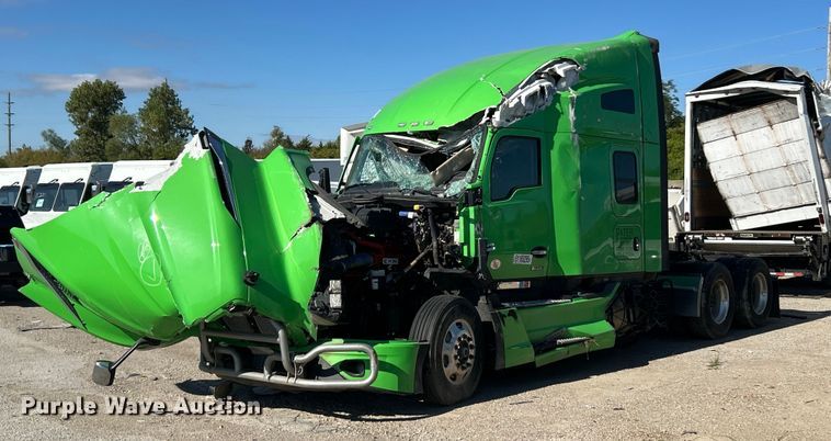 2024 Kenworth T680 semi truck - YA1232