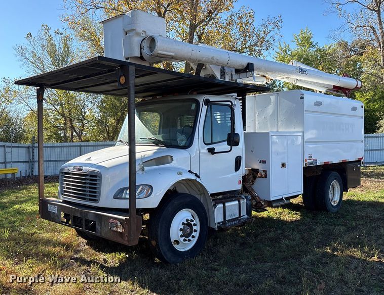 2016 Freightliner Business Class M2 forestry bucket truck - YA1257