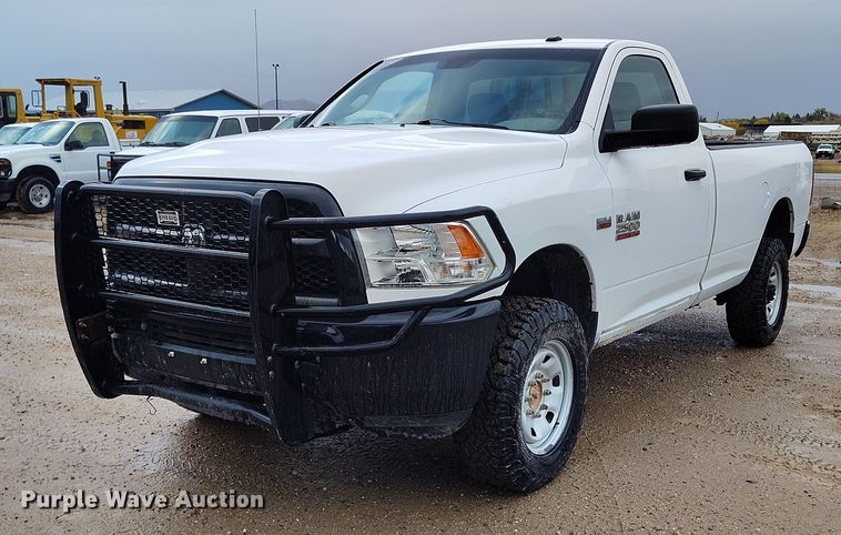 2015 RAM 2500 pickup truck - DP5071