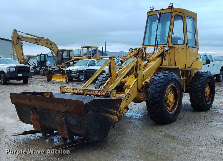 1978 Caterpillar 910 wheel loader - DP5073