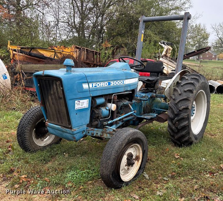 1967 Ford 3000 tractor - DU1497
