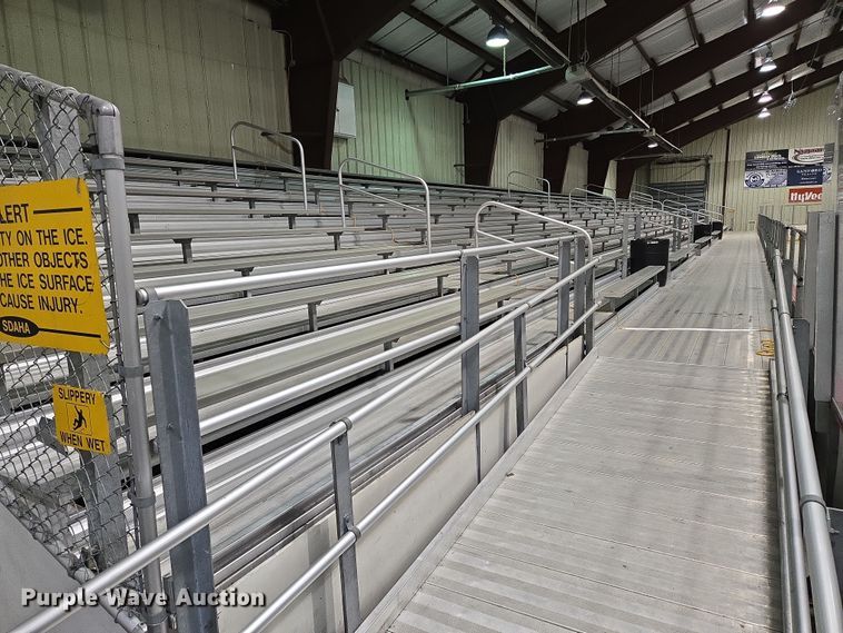 Aluminum bleachers - DY1448