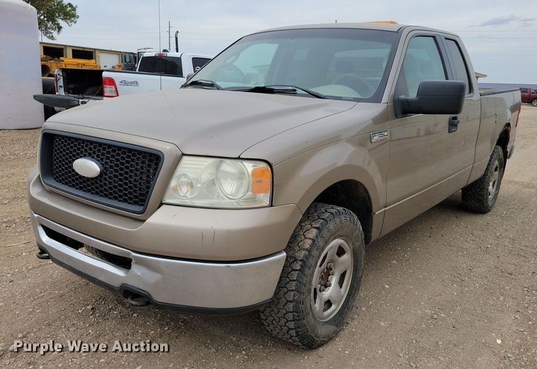2006 Ford F150 SuperCab pickup truck - DZ6716