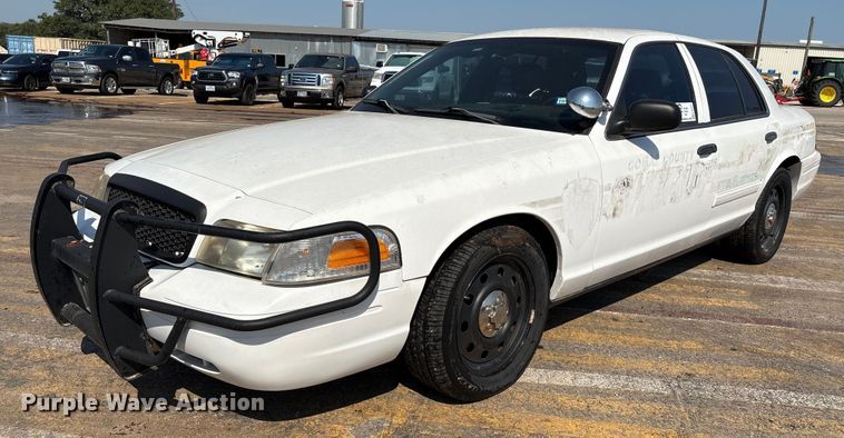 2010 Ford Crown Victoria Police Interceptor  - EA6971