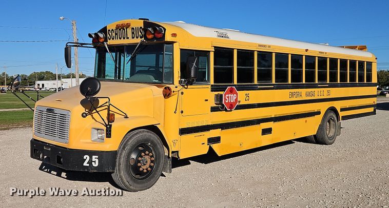 2004 Thomas Built school bus - EB8399