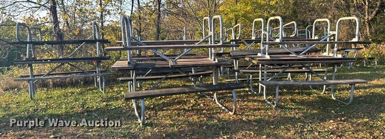 (16) picnic tables - EM2439