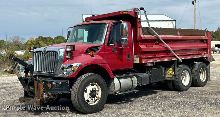 2010 International SF525 dump truck - ET3375
