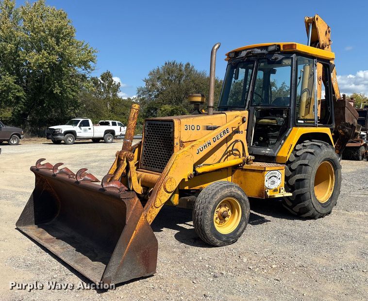 1992 John Deere 310D backhoe - ET7114