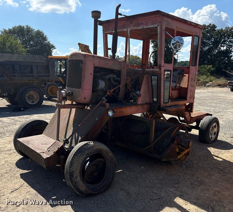 Broce D9 broom - ET7115