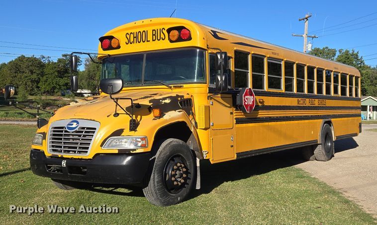 2016 Blue Bird Vision school bus - EU3927