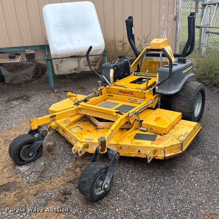 2009 Hustler Super Z ZTR lawn mower - EU6129