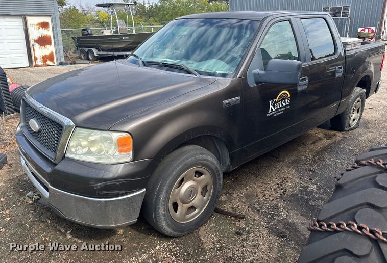 2007 Ford F150 SuperCrew pickup truck - EU6131