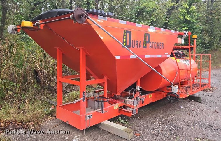 Duraco DuraPatcher 125DJTM pothole patcher bed - EV5428