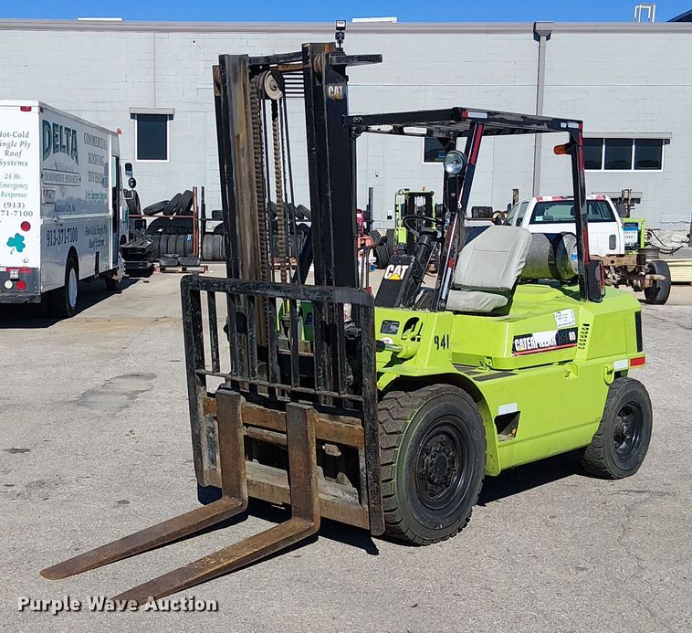 Caterpillar GP40 forklift - DU3665
