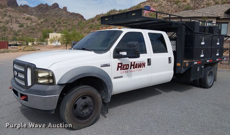 2003 Ford F450 flatbed truck - EC1230