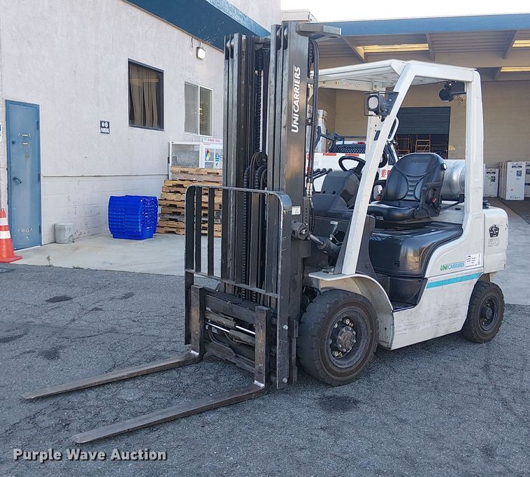 2017 UniCarriers PF50 forklift - EC1246