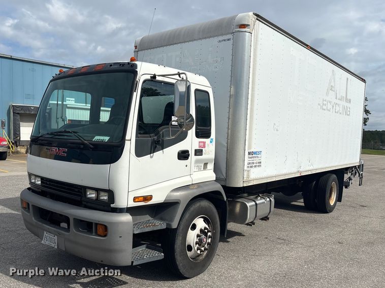 2008 GMC T6500 box truck - EC3868