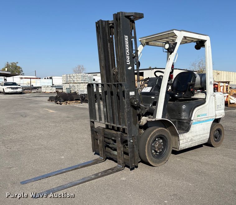 2017 UniCarriers PF50 forklift - EC8098