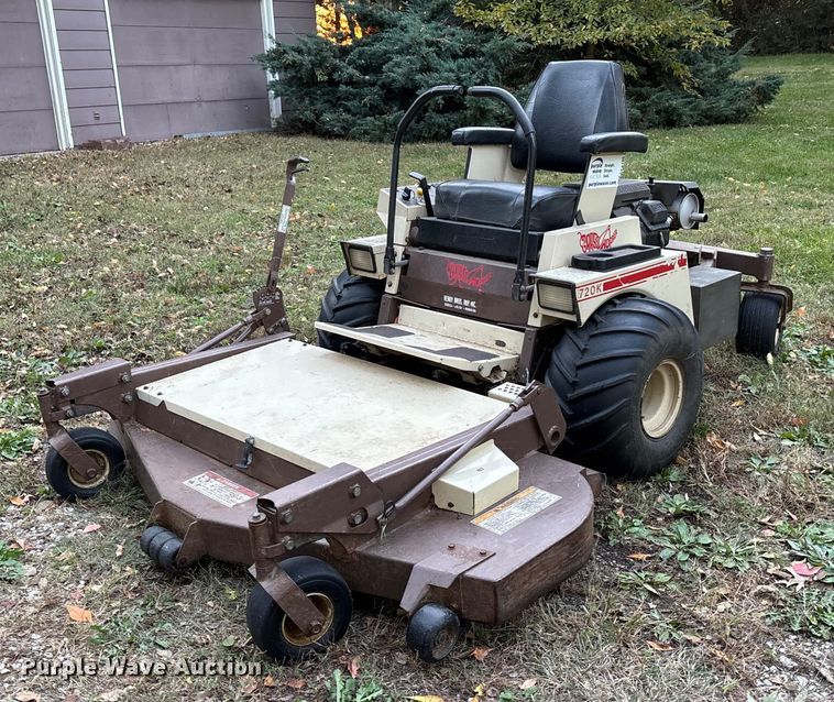 Grasshopper 720 K G Lawnmower - EE4197