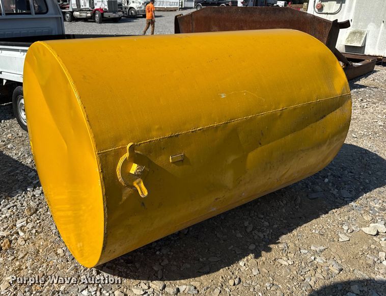 Fuel tank - EF2248