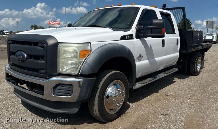 2012 Ford F550 Super Duty flatbed pickup truck - EG6062