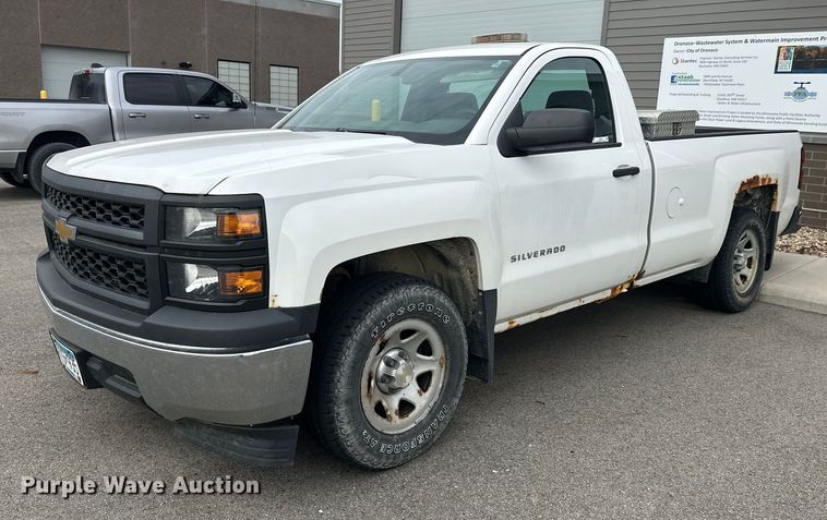 2014 Chevrolet Silverado 1500 pickup truck - EL0072