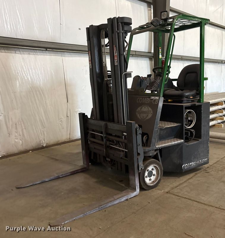 2012 CombiLift CB6000 forklift - EM6121