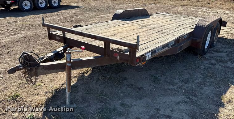 2003 Paris equipment trailer - EP0751