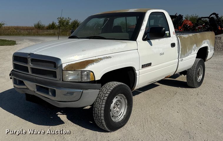 1994 Dodge Ram 2500 pickup truck - ER0163