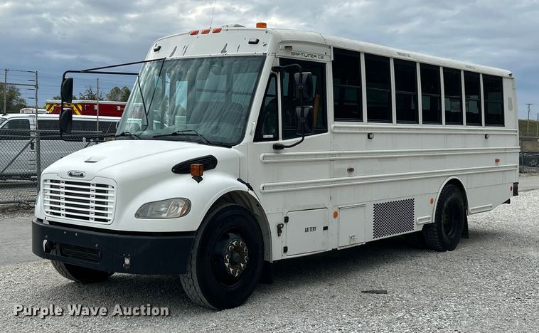 2014 Thomas Built B2 school bus - ET3398