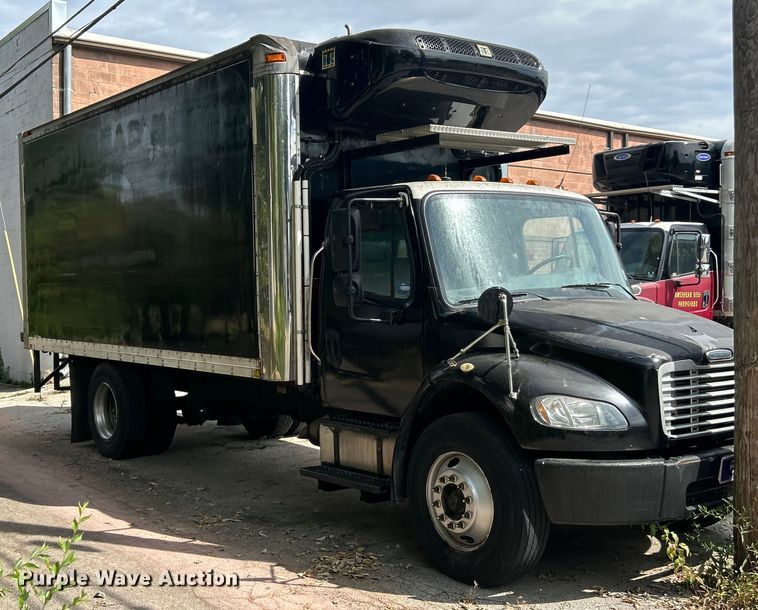 2006 Freightliner Business Class M2 refrigerated truck - ET3488