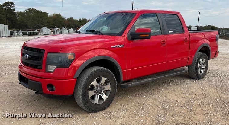 2014 Ford F150 SuperCrew pickup truck - ET7166
