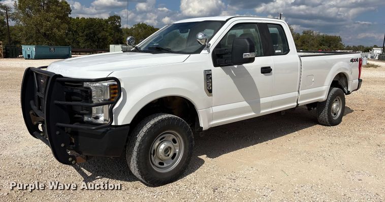 2019 Ford F250 Super Duty SuperCab pickup truck - ET7170