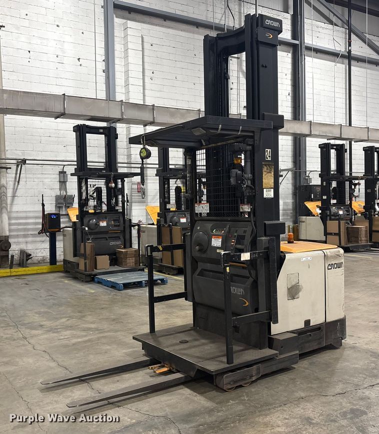 2015 Crown SP4050-30 order picker - ET8589